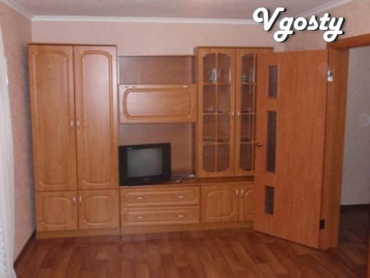 Donetsk, M / A station, station square. - Apartments for daily rent from owners - Vgosty