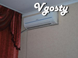 Біля кінотеатру ОЛІМП - Квартири подобово без посередників - Vgosty