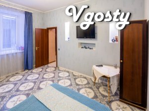 Самий історичний центр міста - Квартири подобово без посередників - Vgosty