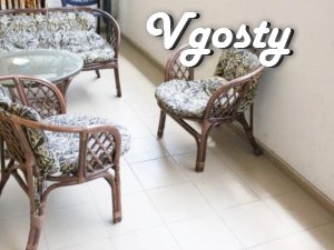 Новострой на розі Дерибасівської - Квартири подобово без посередників - Vgosty