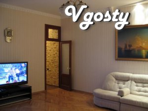 Історичний центр Одеси - VIP рівень - Квартири подобово без посередників - Vgosty