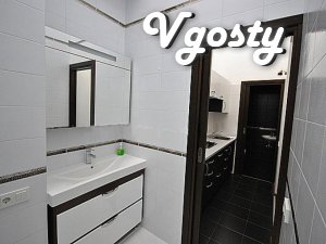 Центр , Потьомкінські сходи - Квартири подобово без посередників - Vgosty