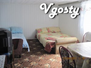 Номери в котеджі подобово - Квартири подобово без посередників - Vgosty