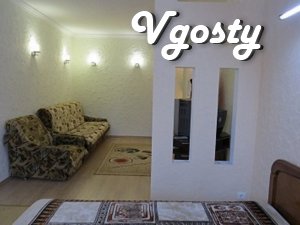 подобово 1 кімнатна з євро ремонтом - Квартири подобово без посередників - Vgosty
