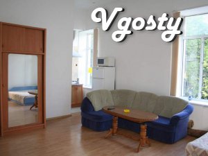 selling an apartment in Yalta, Crimea studio near the waterfront - Apartments for daily rent from owners - Vgosty