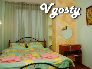 Apartment m Levoberezhnaya - Apartments for daily rent from owners - Vgosty