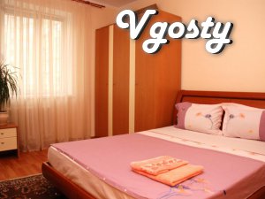 Apartment m Levoberezhnaya - Apartments for daily rent from owners - Vgosty