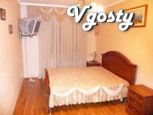 2komn.m.KPI (Shulyavska), ACCO, Expoplaza - Apartments for daily rent from owners - Vgosty