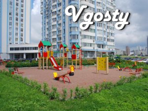 Подобово 1 кімнатна кв. на Осокорках - Квартири подобово без посередників - Vgosty