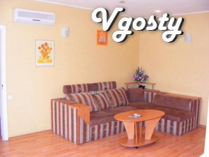 2 ком. кв. студія VIP класу - Квартири подобово без посередників - Vgosty