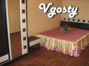 SHORT, POChASOVOsdam its 2 km. square-Lux Repair m.H.Gora 2012. - Apartments for daily rent from owners - Vgosty