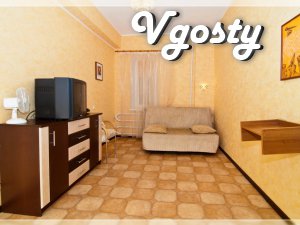 Rent 2 k.kv. renovated, 2 minutes from Pushkinskaya - Apartments for daily rent from owners - Vgosty