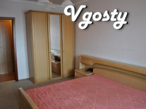 3-bedroom st. Peoples' Friendship 246 - Apartments for daily rent from owners - Vgosty