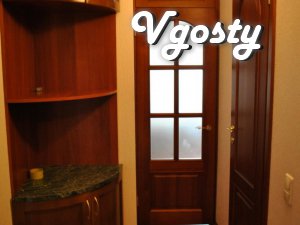 3-bedroom st. Peoples' Friendship 246 - Apartments for daily rent from owners - Vgosty