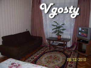 On the contrary hotel "Victoria". Near DM Youth, exhibition - Apartments for daily rent from owners - Vgosty