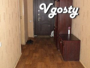 This is a warm, bright apartment is located in the center, - Apartments for daily rent from owners - Vgosty