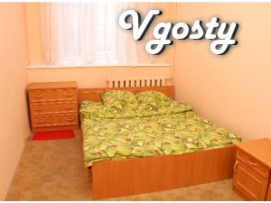 двокімнатна квартира в старовинному австрійському будинку - Квартири подобово без посередників - Vgosty