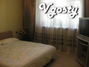 His landlady Rent Daily Ponedelko 2 kom.kvartiru in the center of the  - Apartments for daily rent from owners - Vgosty