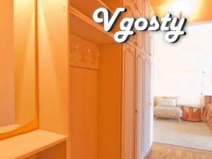 Квартира на Площі Незалежності - Квартири подобово без посередників - Vgosty