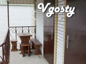 Затишні номери 'люкс' в центрі Бердянська - Квартири подобово без посередників - Vgosty
