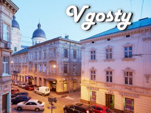 100 м до Пл. Ринок. Сам центр. - Квартири подобово без посередників - Vgosty