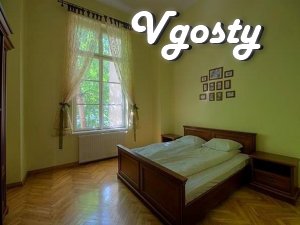 Отменно обустроена, очень просторная квартира - Квартири подобово без посередників - Vgosty