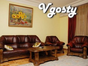 Chetыrehkomnatnaya flat class "luxury" - Apartments for daily rent from owners - Vgosty