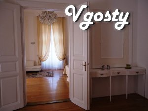 Тихая улица, чистый подъезд, комфортабельная квартира - Квартири подобово без посередників - Vgosty