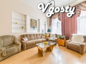 Vnushytelnыh razmerov apartment in the center of Lviv for 7 man - Apartments for daily rent from owners - Vgosty