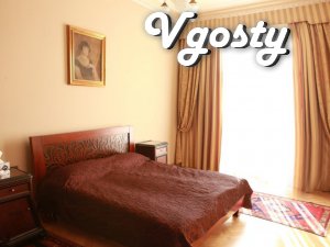 Pyatykomnatnaya Premium flat for a 10-man - Apartments for daily rent from owners - Vgosty